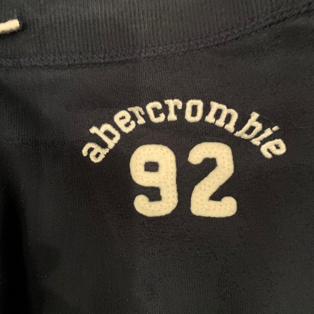 Abercrombie Blue Capri Sweatpants Girl's Size S - Picture 2 of 4